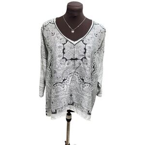 CAbi Silk Viscose Paisley Blouse Women’s M Black White V-Neck Boho Bandana Top
